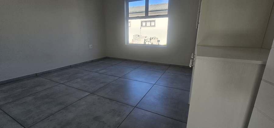 4 Bedroom Property for Sale in Myburgh Park Western Cape